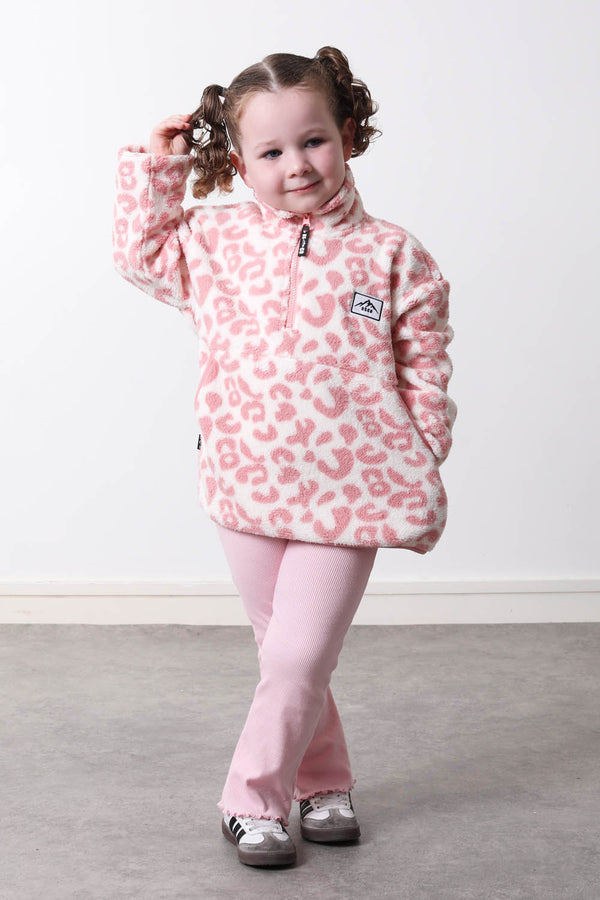 The snuggle Kid's Fleece in Pink Leopard