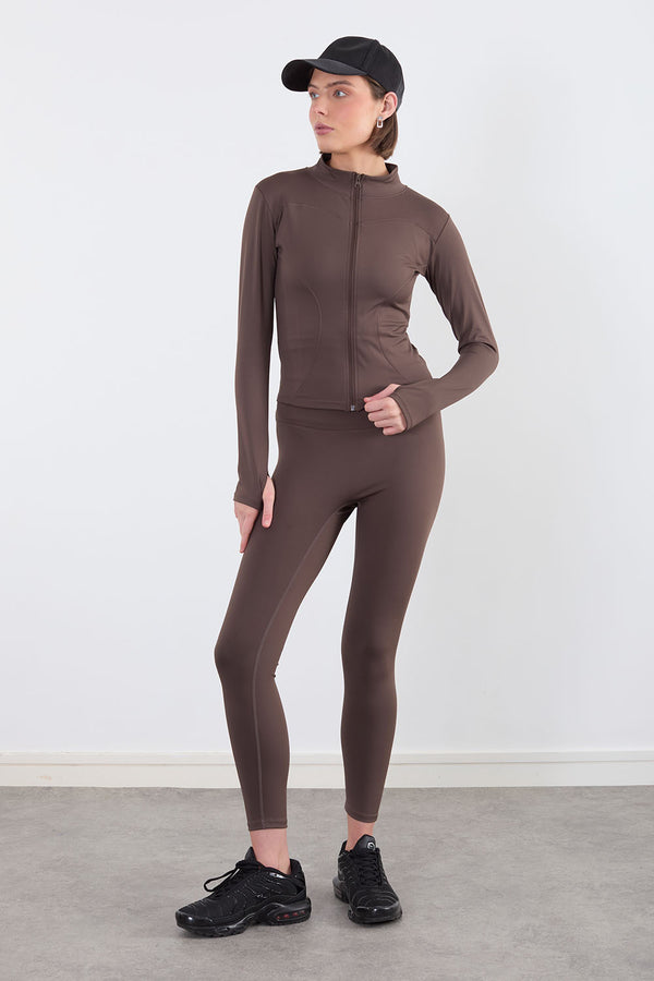 The Velocity Set in Dark Brown 2811