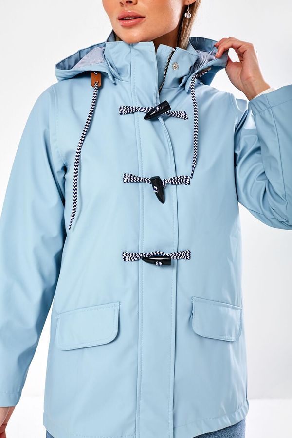 690 Sky Blue