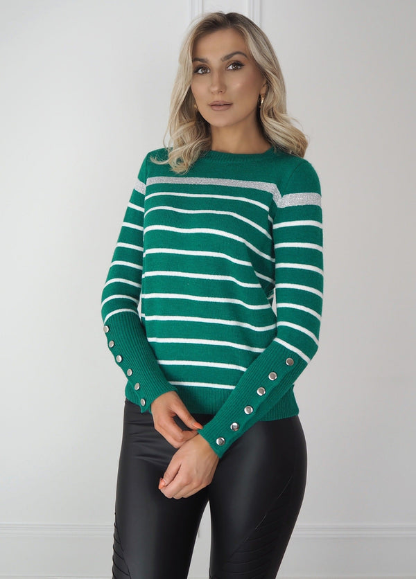 MA821207 GREEN
