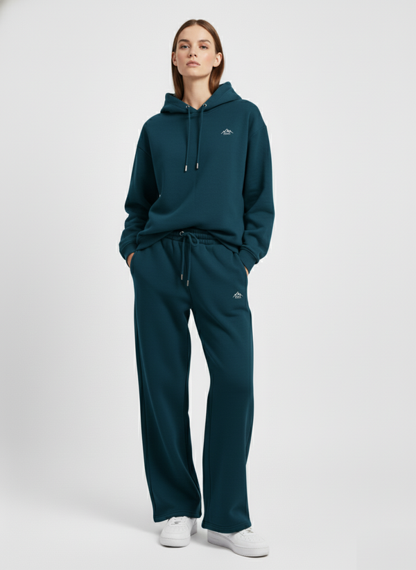 The Venture Tracksuit in teal  US10012
