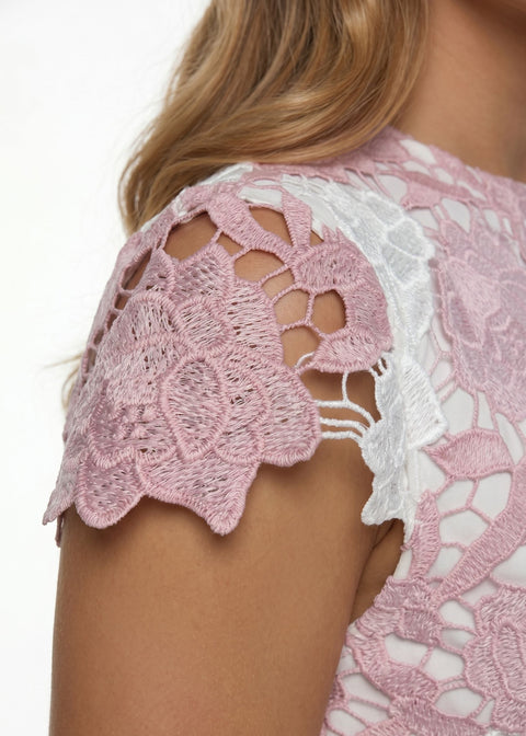 MA32309 FLORAL LACE TOP IN PINK
