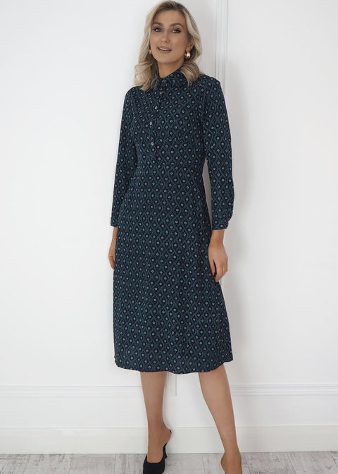 MA810900 P3679 NAVY
